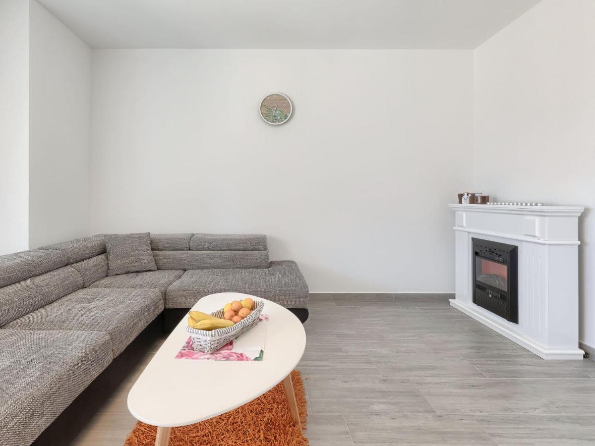 Holiday Home Villa Zirdum By Interhome Nova Vas  Εξωτερικό φωτογραφία