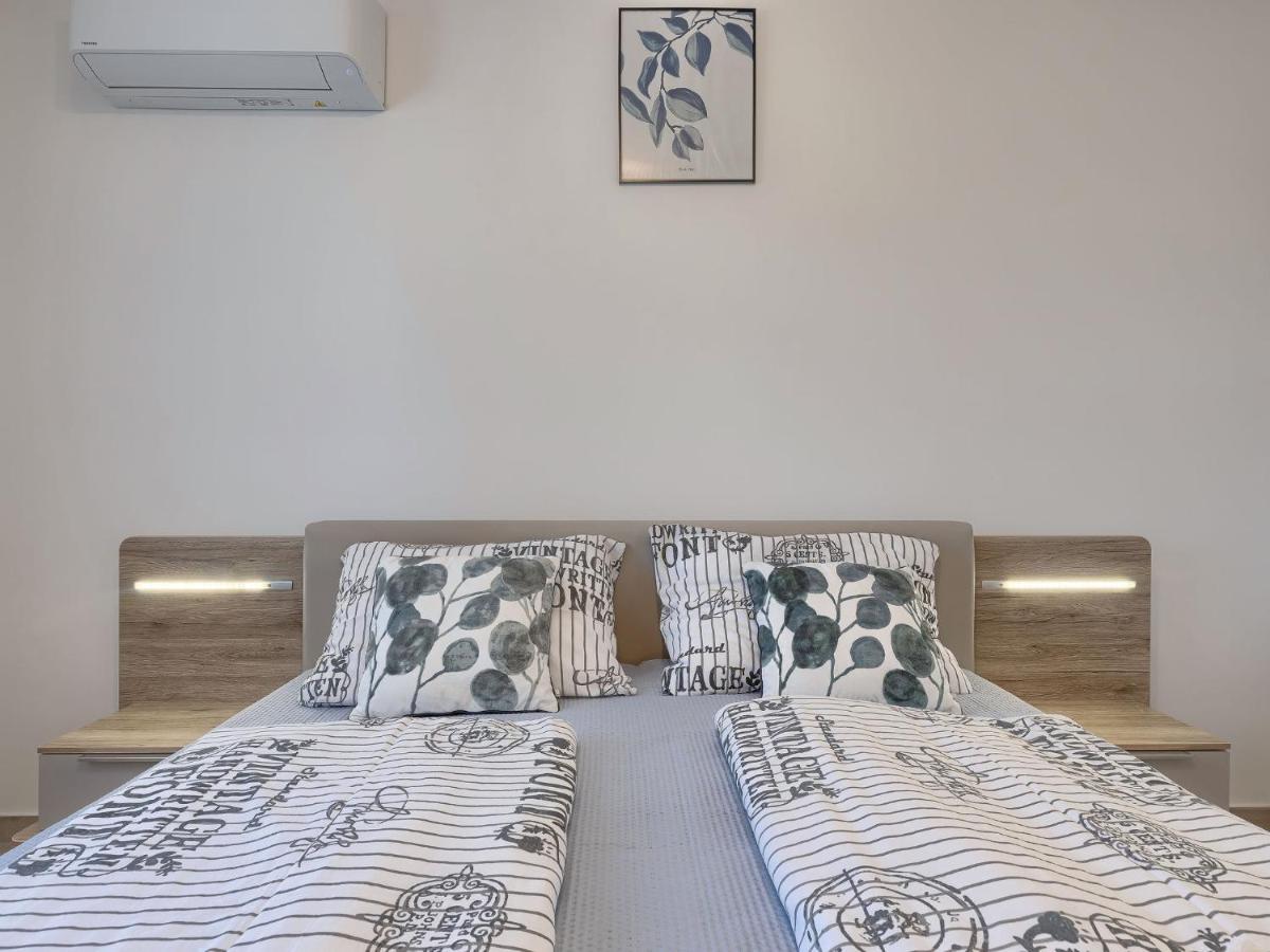 Holiday Home Villa Zirdum By Interhome Nova Vas  Εξωτερικό φωτογραφία