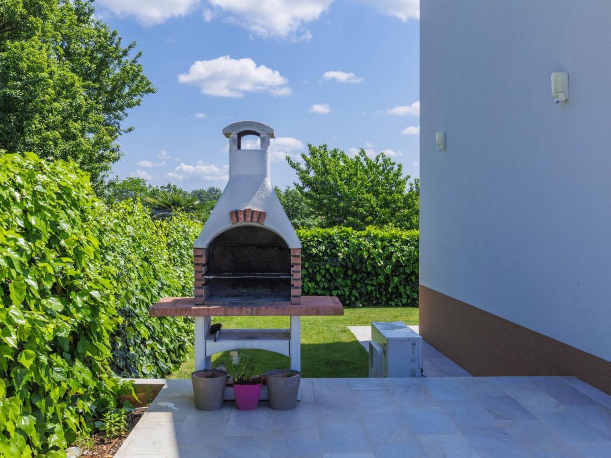 Holiday Home Villa Zirdum By Interhome Nova Vas  Εξωτερικό φωτογραφία